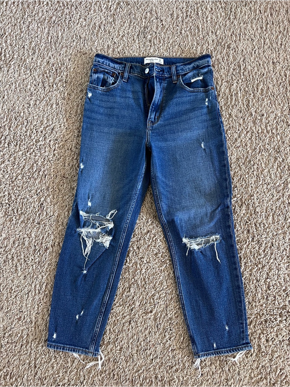Abercrombie & Fitch The Mom High Rise Straight Leg Jeans